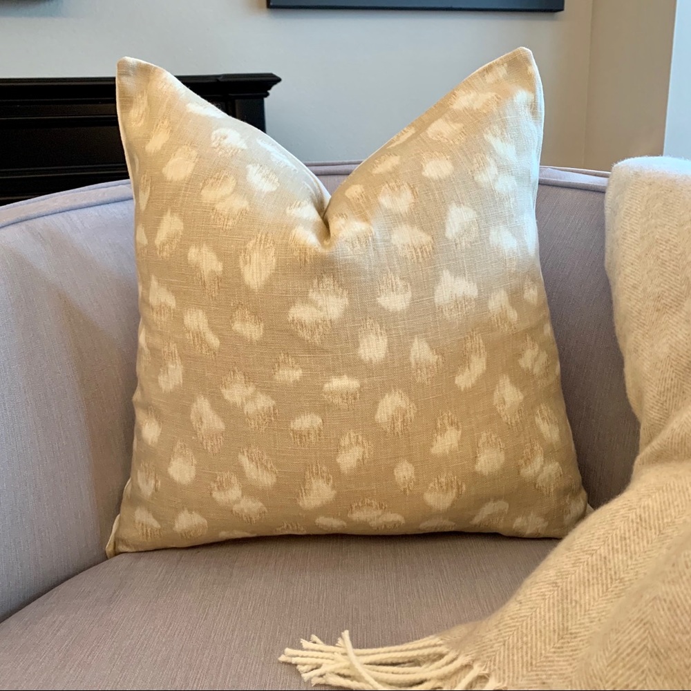 Kelly Wearstler Feline Pillow